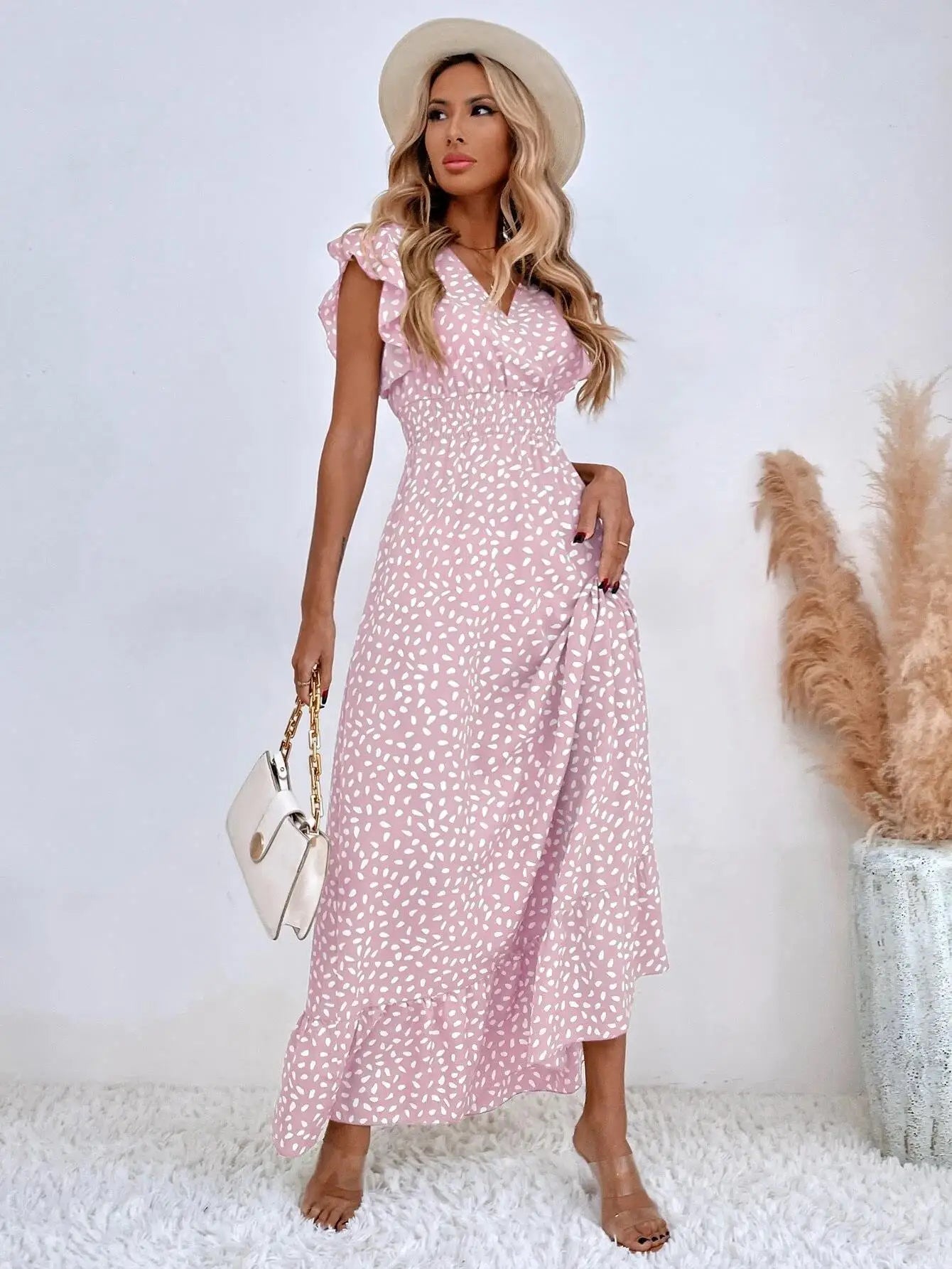 Elegant Trends: European & American Women's V-Neck Waist Long Dress for Spring/Summer 2024